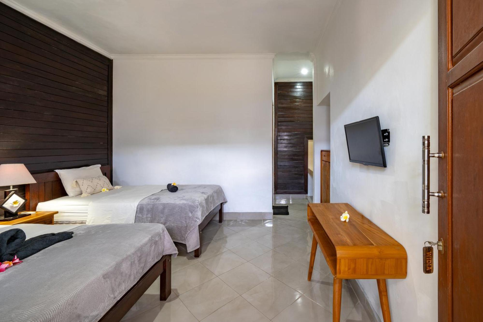 Widia Homestay Nusa Lembongan Екстер'єр фото